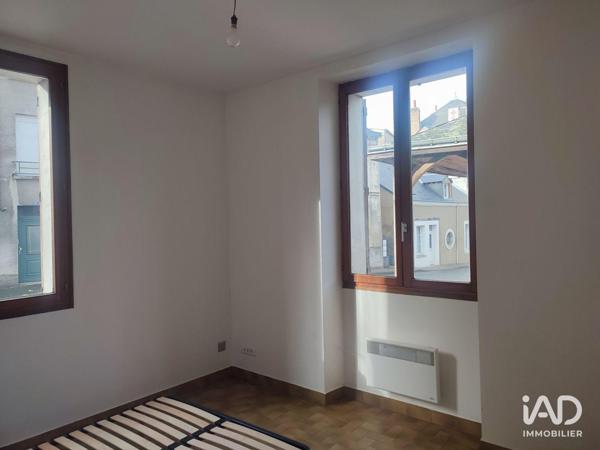 Location appartement 3 pièces 59 m² Montval-sur-Loir