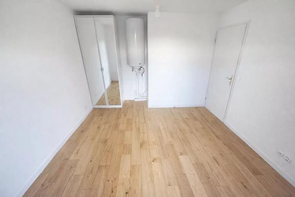 Vente                                                      Appartement
                        
                     2 pièces                      36 m2                     à Magny-le-Hongre