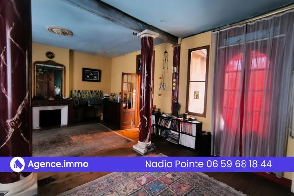 À vendre - Maison individuelle, 8 pièces située à Tarbes (65000)