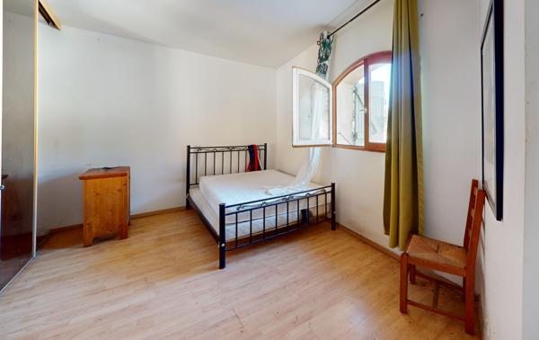 Aubagne (13400) A RENOVER – Maison provençale avec jardin