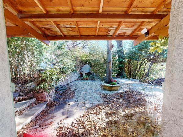 Aubagne (13400) A RENOVER – Maison provençale avec jardin