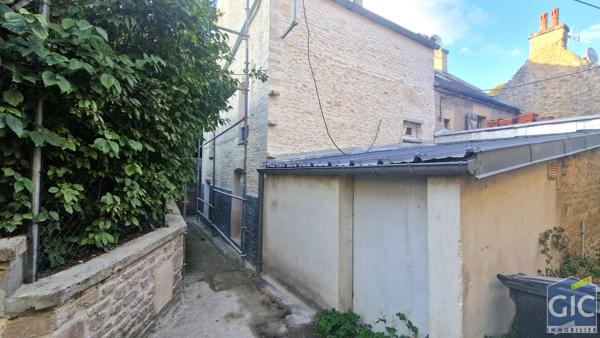 DOUVRES LA DELIVRANDE MAISON DE BOURG, Douvres la delivrande 14440