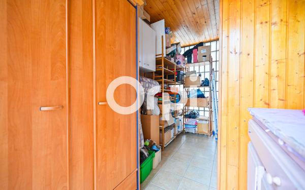 Appartement à vendre    3 pièces • 75 m2 Paris 11