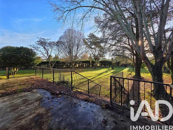 Maison à vendre 7 pièces 220 m² Bunzac