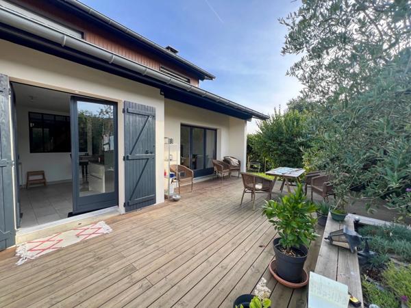Maison familiale 4 chambres à Grésy-sur-Aix avec jardin, double garage, piscine (73)