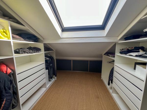 Maison familiale 4 chambres à Grésy-sur-Aix avec jardin, double garage, piscine (73)