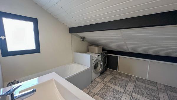 Maison familiale 4 chambres à Grésy-sur-Aix avec jardin, double garage, piscine (73)