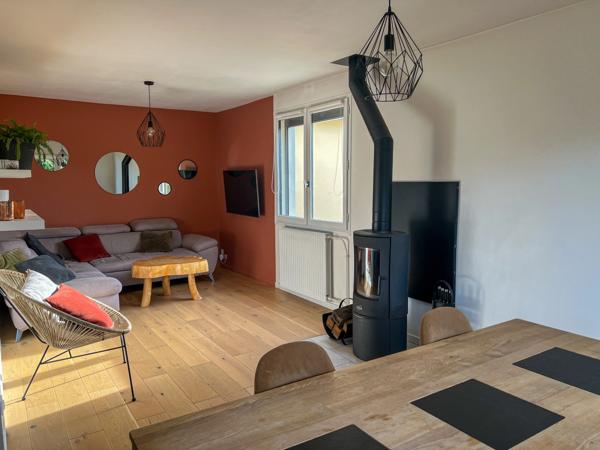 Maison familiale 4 chambres à Grésy-sur-Aix avec jardin, double garage, piscine (73)
