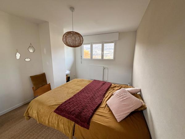 Maison familiale 4 chambres à Grésy-sur-Aix avec jardin, double garage, piscine (73)