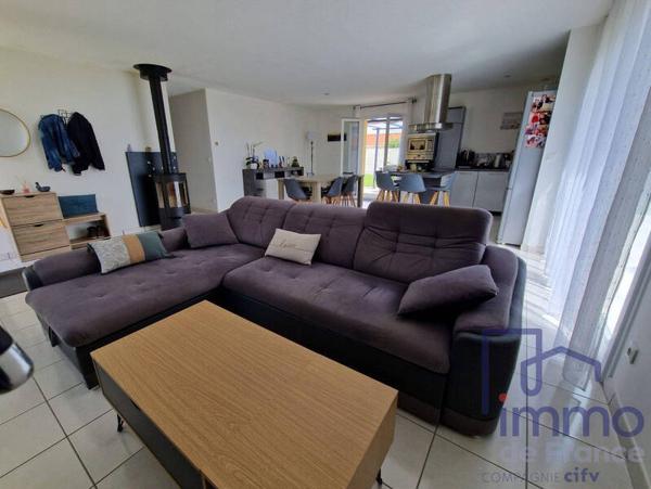 Maison 4 pièces                                        - 42450 Sury-le-Comtal Réf : 1599-CIFVFOREZVELAY