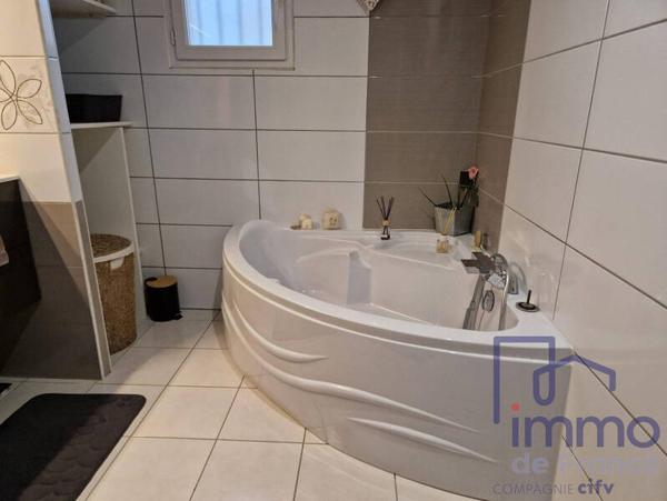 Maison 4 pièces                                        - 42450 Sury-le-Comtal Réf : 1599-CIFVFOREZVELAY