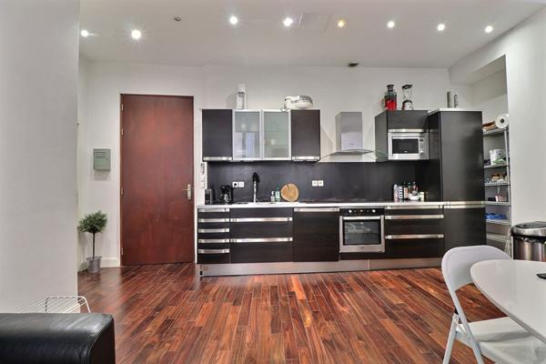 OPERA - 13001 - BUREAUX - 4/5 PIECES