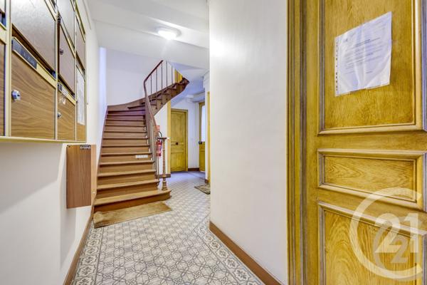 Appartement F1 à vendre  1 pièce - 26,76 m2 PARIS - 75017