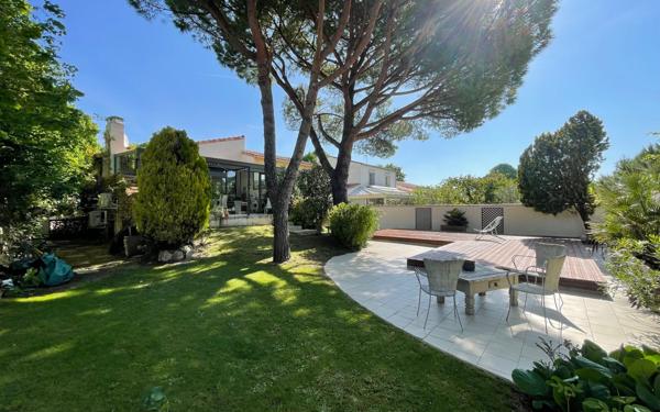 Maison à vendre    6 pièces •  Aytré