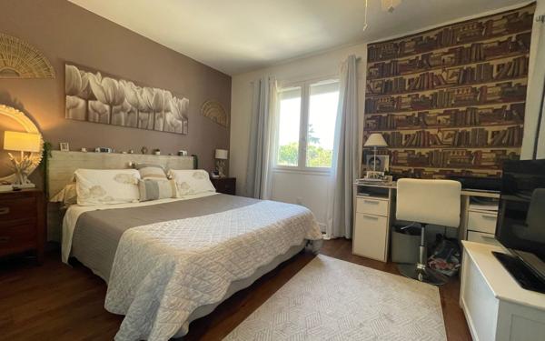 Maison à vendre    6 pièces •  Aytré