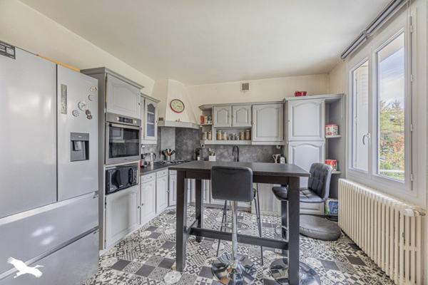 Maison à vendre 348 480 € Saint-Pierre-des-Corps 7 p 175 m² DPE E