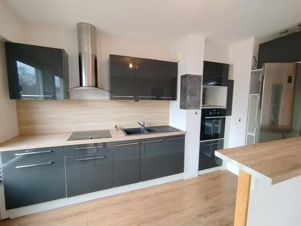 A LOUER : T3 à LILLE • • 930 € CC • Réf. 1539-36