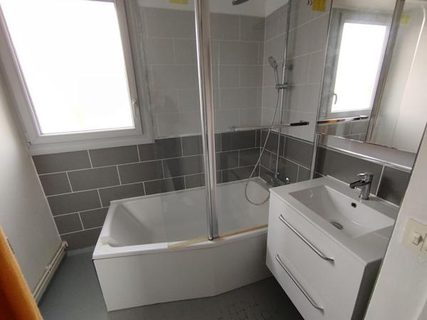 A LOUER : T3 à LILLE • • 930 € CC • Réf. 1539-36