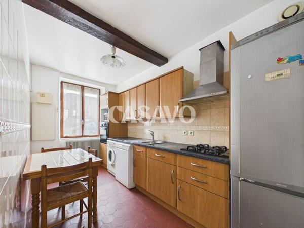 Vente Maison 6 pièces de 135m² - 38230 Tignieu-Jameyzieu