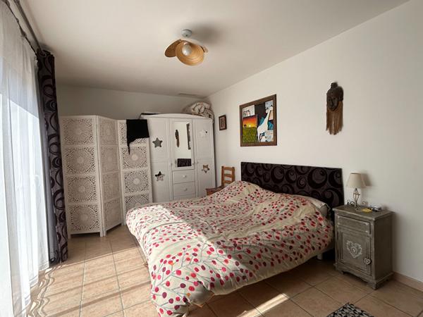 MAISON AVEC JARDIN ET PISCINE A CARCASSONNE