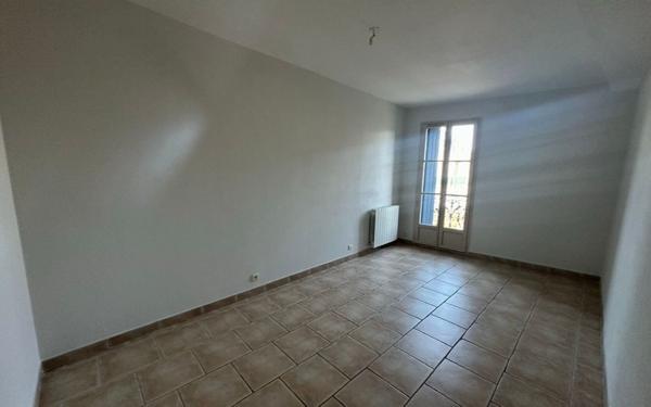 Appartement à louer    2 pièces •  Lunel