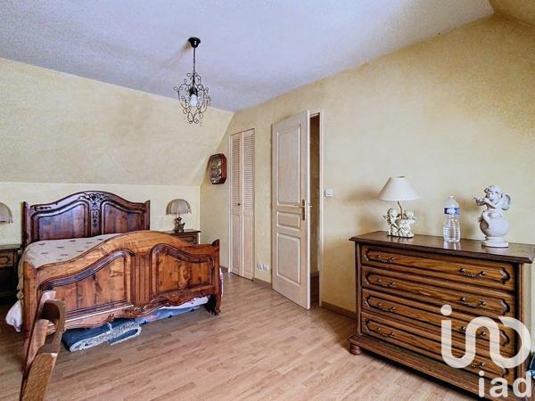 Maison à vendre 5 pièces 118 m² Guercheville