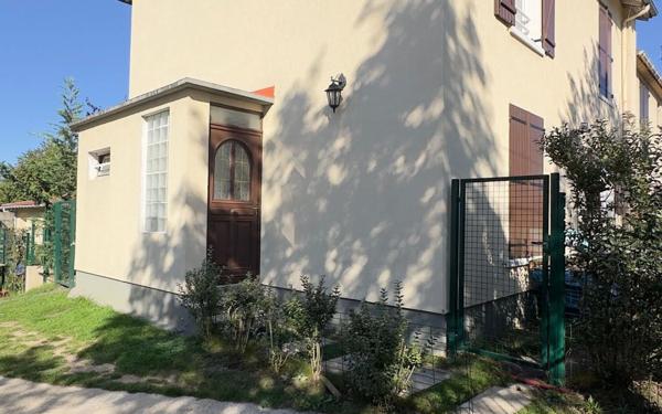 Maison à vendre    16 pièces •  Neuilly-Plaisance