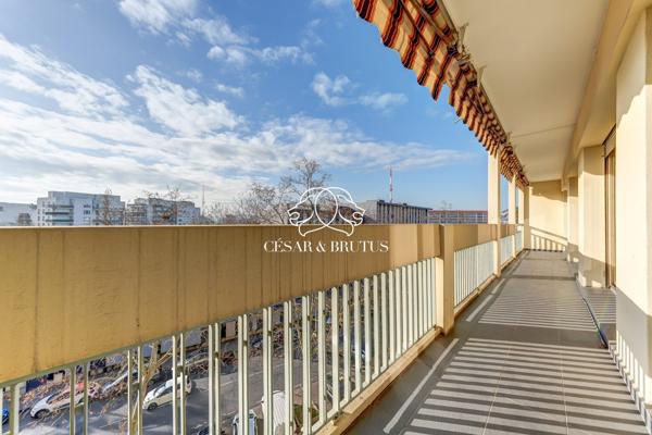 LYON 8 – T4 SPACIEUX LUMINEUX