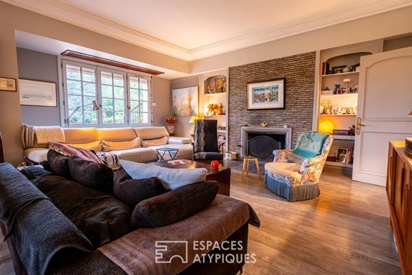 Villa d’architecte au charme intemporel dans un secteur recherché