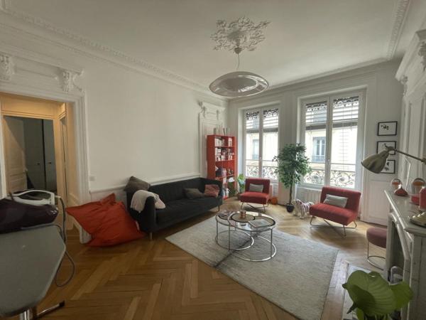 T5 – 130.16 m² – 69002 – LYON