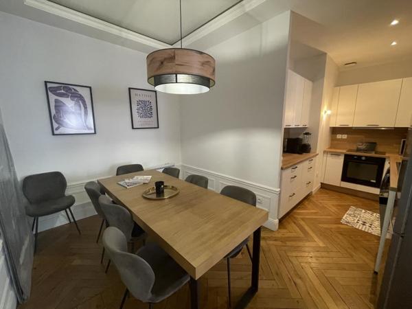 T5 – 130.16 m² – 69002 – LYON