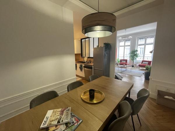 T5 – 130.16 m² – 69002 – LYON