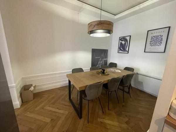 T5 – 130.16 m² – 69002 – LYON