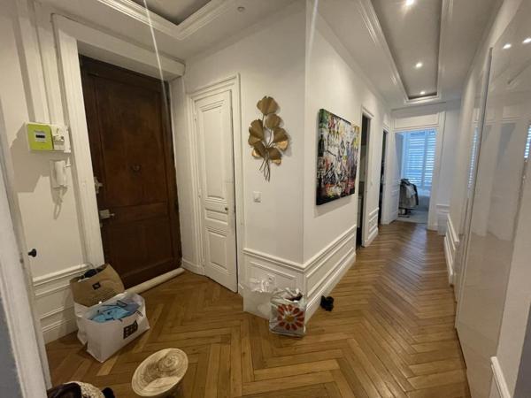 T5 – 130.16 m² – 69002 – LYON