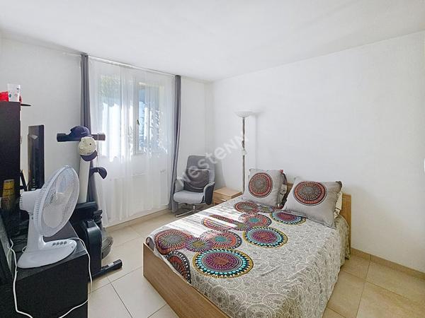 Maison Six Fours Les Plages de 4 pièces en Plain pied