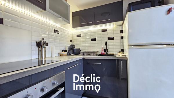 Vente maison Vic la gardiole, 35m² 2 pièces 217 000€ avec piscine