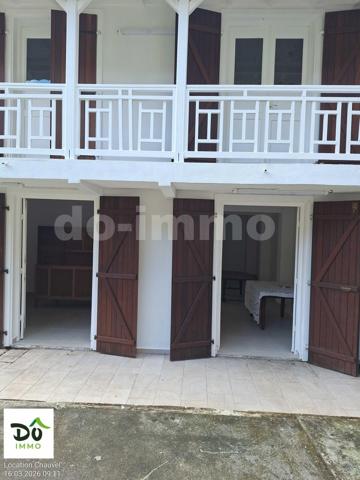 Maison contemporaine  104m 2 LES ABYMES