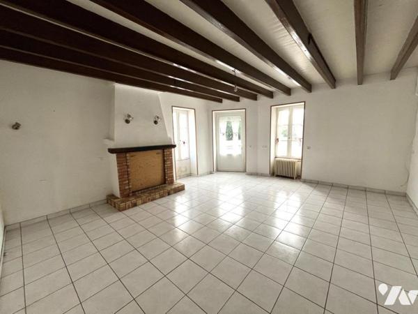 CHATEAU-GUIBERT - LA MAINBORGERE - MAISON