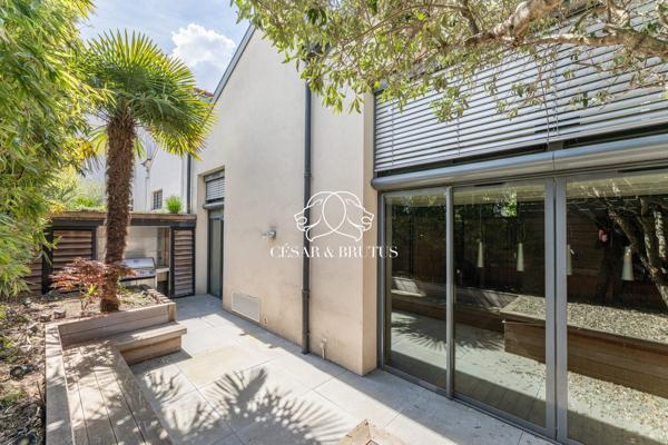 Loft T4/T5 avec terrasse et garage