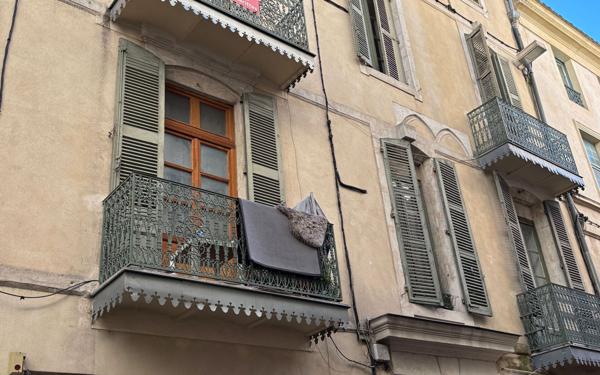 Appartement à vendre    2 pièces •  Nîmes