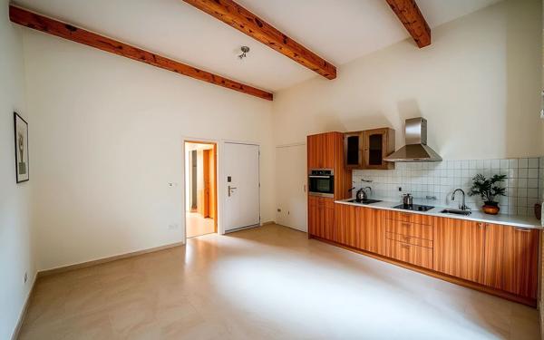 Appartement à vendre    2 pièces •  Nîmes