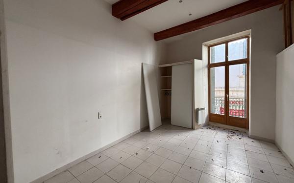 Appartement à vendre    2 pièces •  Nîmes