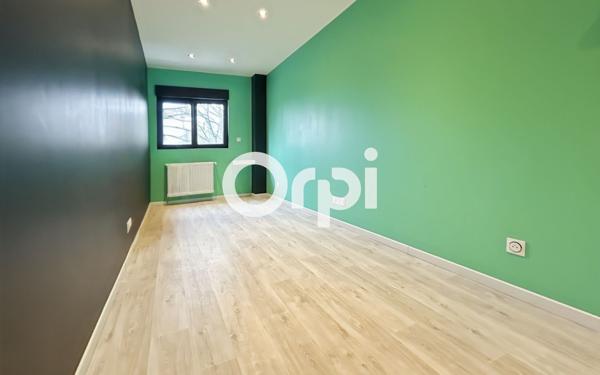 Maison à vendre    5 pièces •  Beaurains