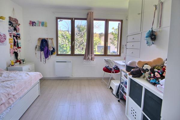 Maison Triel Sur Seine 4 pièce(s) 84.91 m2 €393 000 ** - Référence 1095