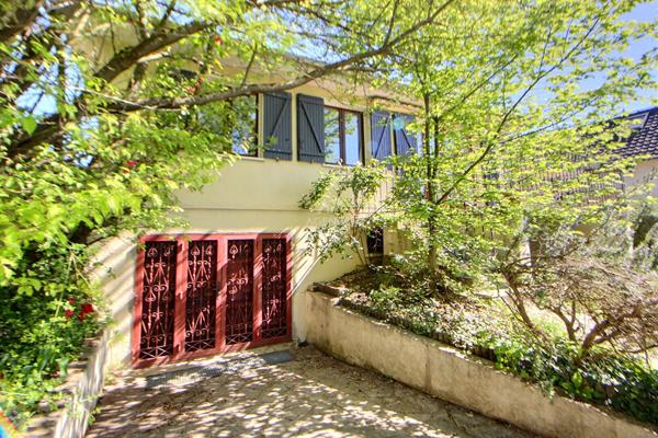 Maison Triel Sur Seine 4 pièce(s) 84.91 m2 €393 000 ** - Référence 1095