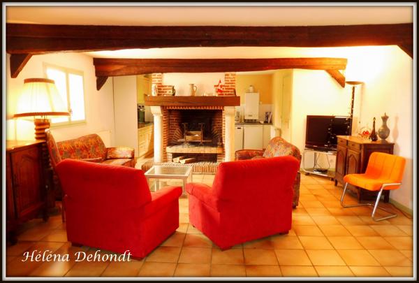 A vendre belle maison avec sa dépendance