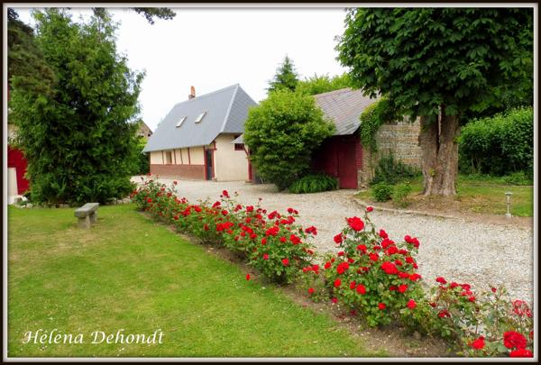 A vendre belle maison avec sa dépendance