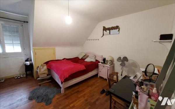 CARHAIX - MAISON 7 PIECES