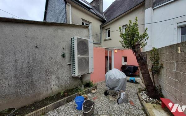 CARHAIX - MAISON 7 PIECES