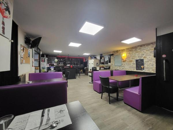 Bar tabac FDJ restaurant avec logement